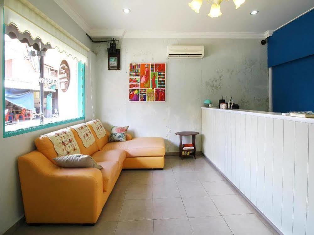 Voyage Cottage Lodge Malacca Exterior photo