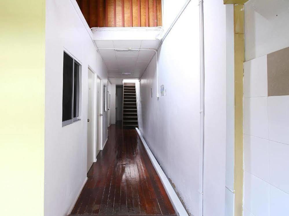Voyage Cottage Lodge Malacca Exterior photo